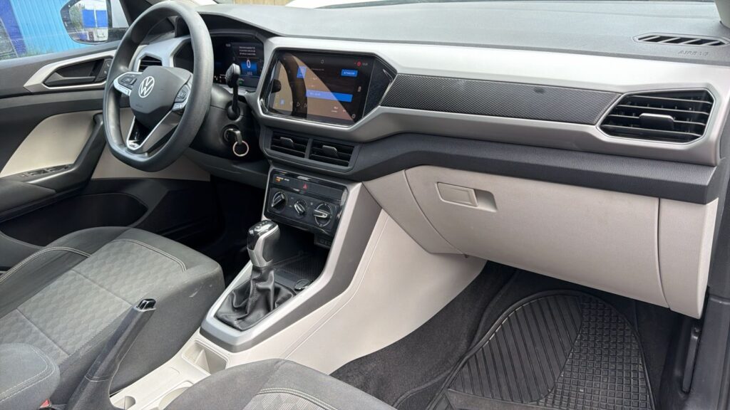 No te arriesgues comprando autos en subastas, tienen vicios ocultos y faltantes. Compra de manera directa con nosotros, todas nuestras unidades encienden y ruedan.