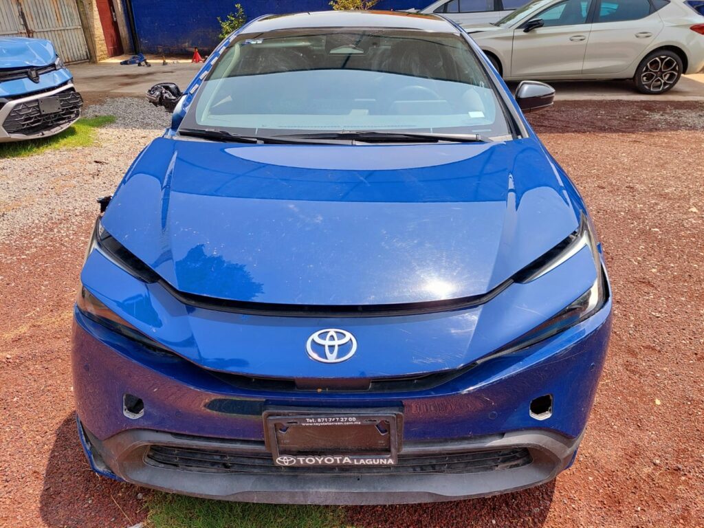 No te arriesgues comprando autos en subastas, tienen vicios ocultos y faltantes. Compra de manera directa con nosotros, todas nuestras unidades encienden y ruedan.