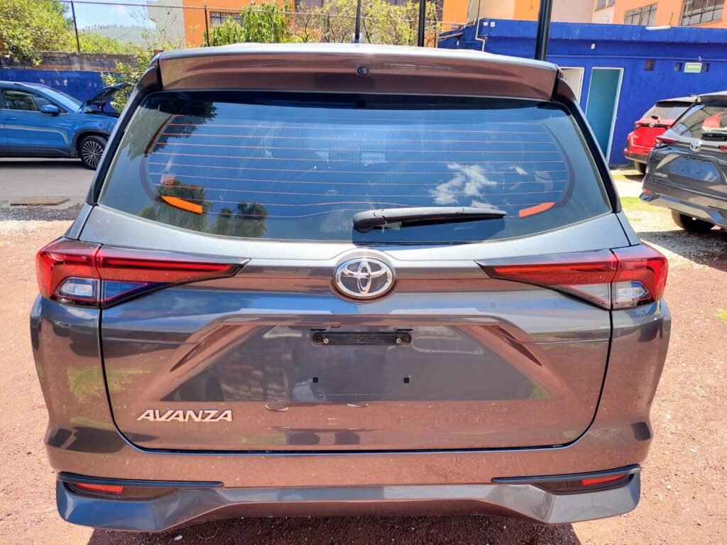 No te arriesgues comprando autos en subastas, tienen vicios ocultos y faltantes. Compra de manera directa con nosotros, todas nuestras unidades encienden y ruedan.