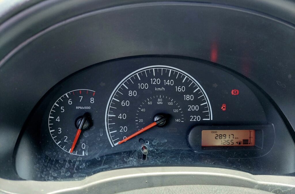 No te arriesgues comprando autos en subastas, tienen vicios ocultos y faltantes. Compra de manera directa con nosotros, todas nuestras unidades encienden y ruedan.