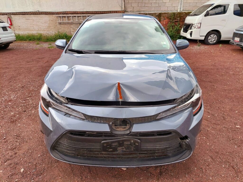 No te arriesgues comprando autos en subastas, tienen vicios ocultos y faltantes. Compra de manera directa con nosotros, todas nuestras unidades encienden y ruedan.