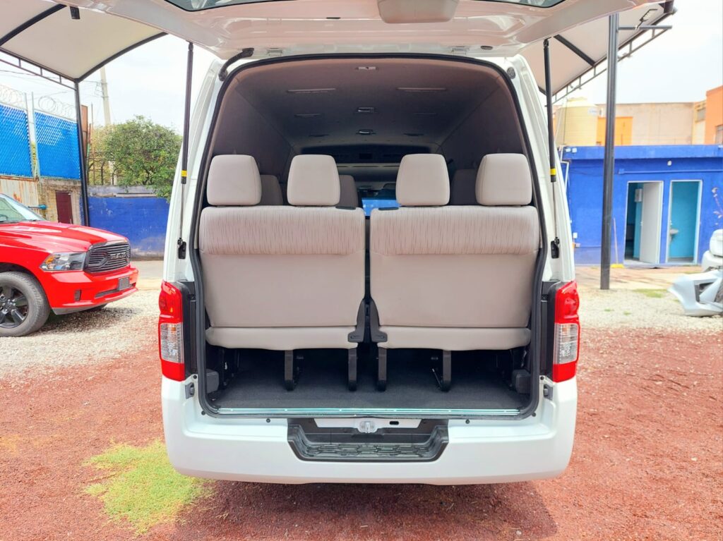 No te arriesgues comprando autos en subastas, tienen vicios ocultos y faltantes. Compra de manera directa con nosotros, todas nuestras unidades encienden y ruedan.