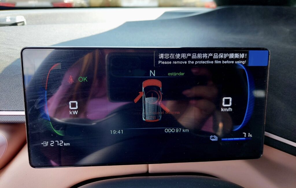 No te arriesgues comprando autos en subastas, tienen vicios ocultos y faltantes. Compra de manera directa con nosotros, todas nuestras unidades encienden y ruedan.