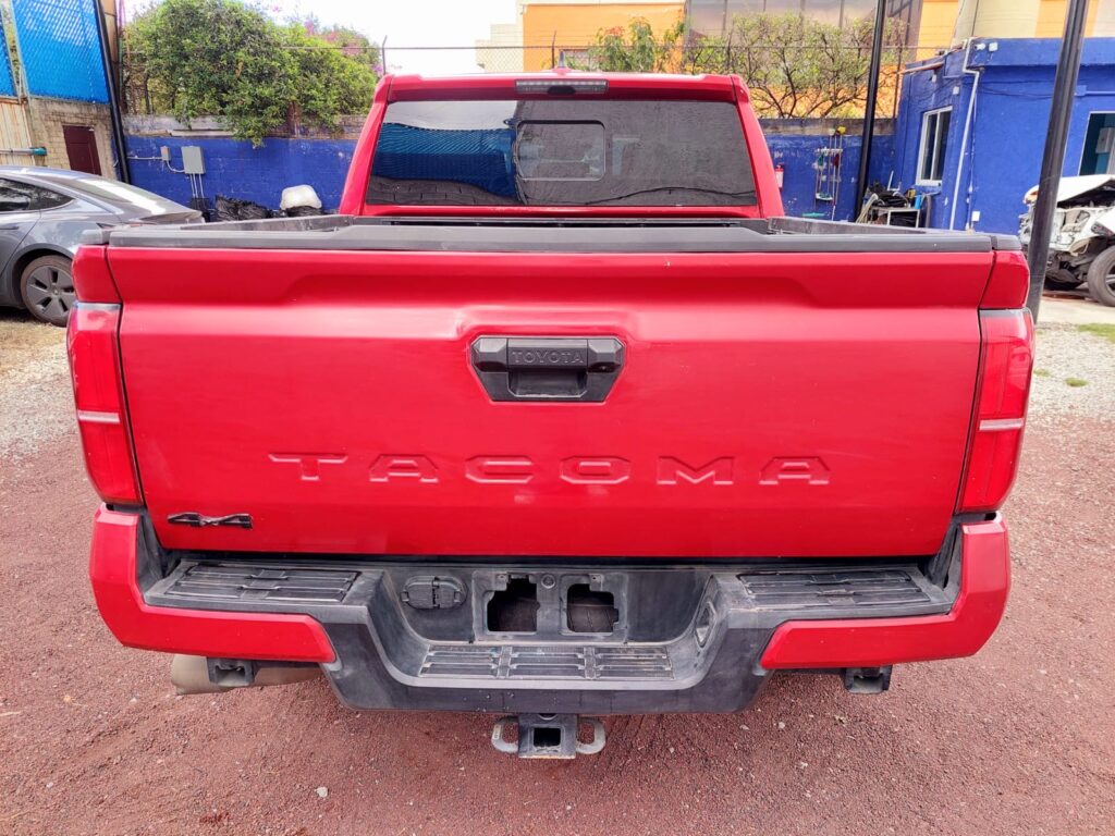 No te arriesgues comprando autos en subastas, tienen vicios ocultos y faltantes. Compra de manera directa con nosotros, todas nuestras unidades encienden y ruedan.