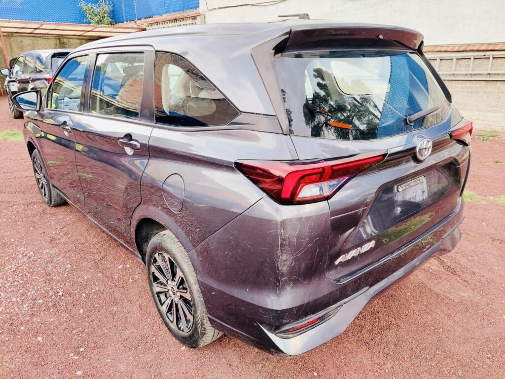 No te arriesgues comprando autos en subastas, tienen vicios ocultos y faltantes. Compra de manera directa con nosotros, todas nuestras unidades encienden y ruedan.