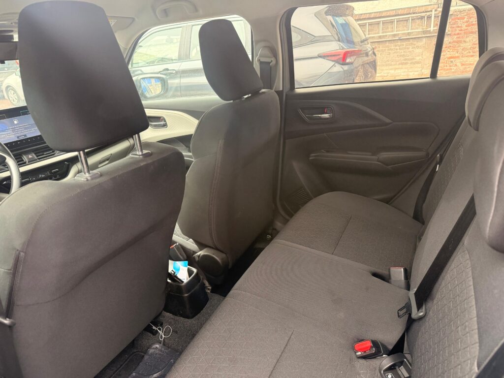 No te arriesgues comprando autos en subastas, tienen vicios ocultos y faltantes. Compra de manera directa con nosotros, todas nuestras unidades encienden y ruedan.