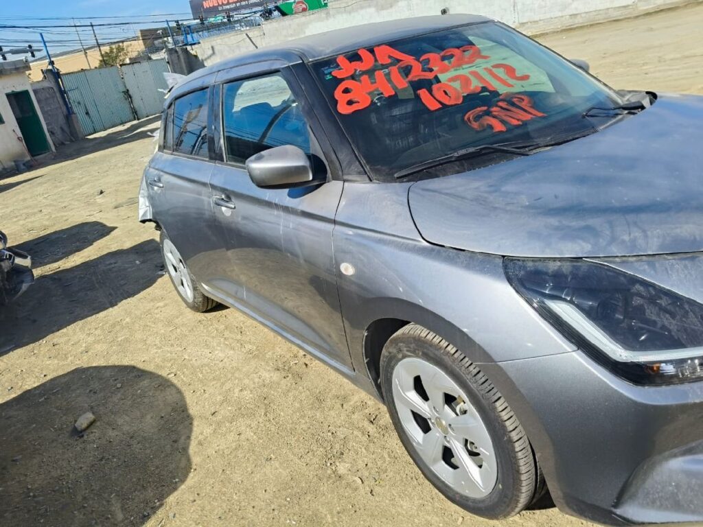 No te arriesgues comprando autos en subastas, tienen vicios ocultos y faltantes. Compra de manera directa con nosotros, todas nuestras unidades encienden y ruedan.