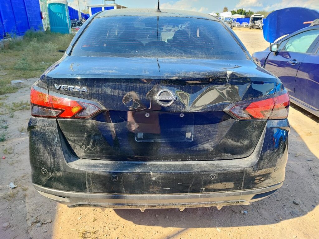 No te arriesgues comprando autos en subastas, tienen vicios ocultos y faltantes. Compra de manera directa con nosotros, todas nuestras unidades encienden y ruedan.