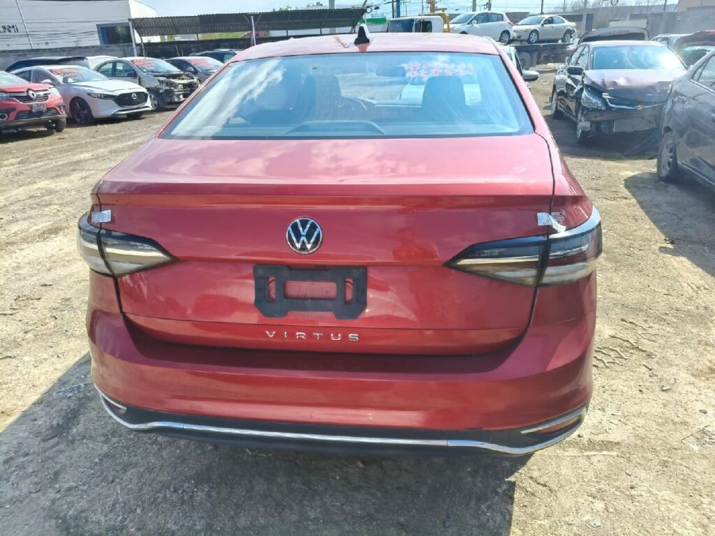 No te arriesgues comprando autos en subastas, tienen vicios ocultos y faltantes. Compra de manera directa con nosotros, todas nuestras unidades encienden y ruedan.
