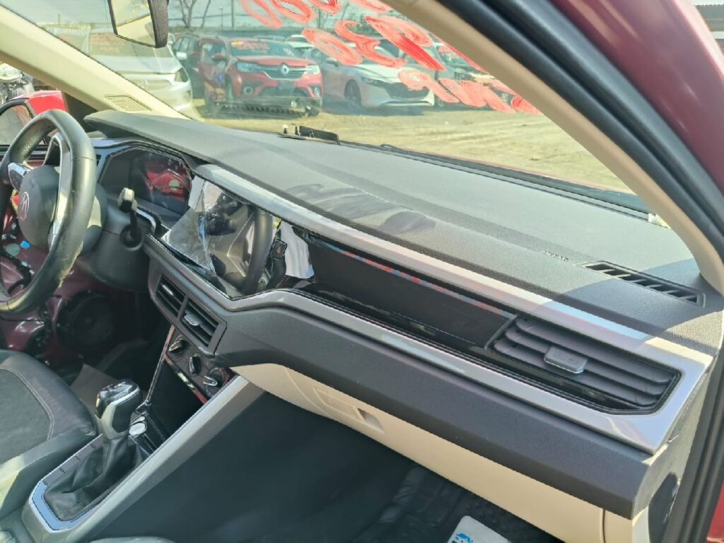 No te arriesgues comprando autos en subastas, tienen vicios ocultos y faltantes. Compra de manera directa con nosotros, todas nuestras unidades encienden y ruedan.