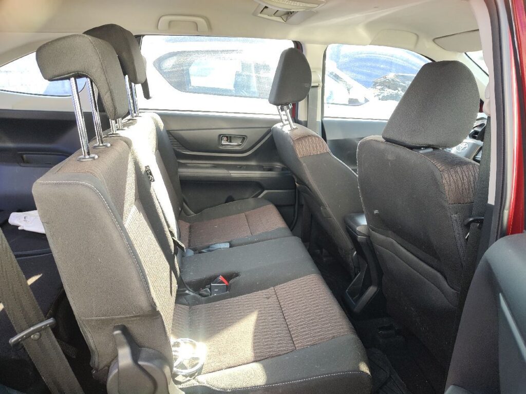 No te arriesgues comprando autos en subastas, tienen vicios ocultos y faltantes. Compra de manera directa con nosotros, todas nuestras unidades encienden y ruedan.