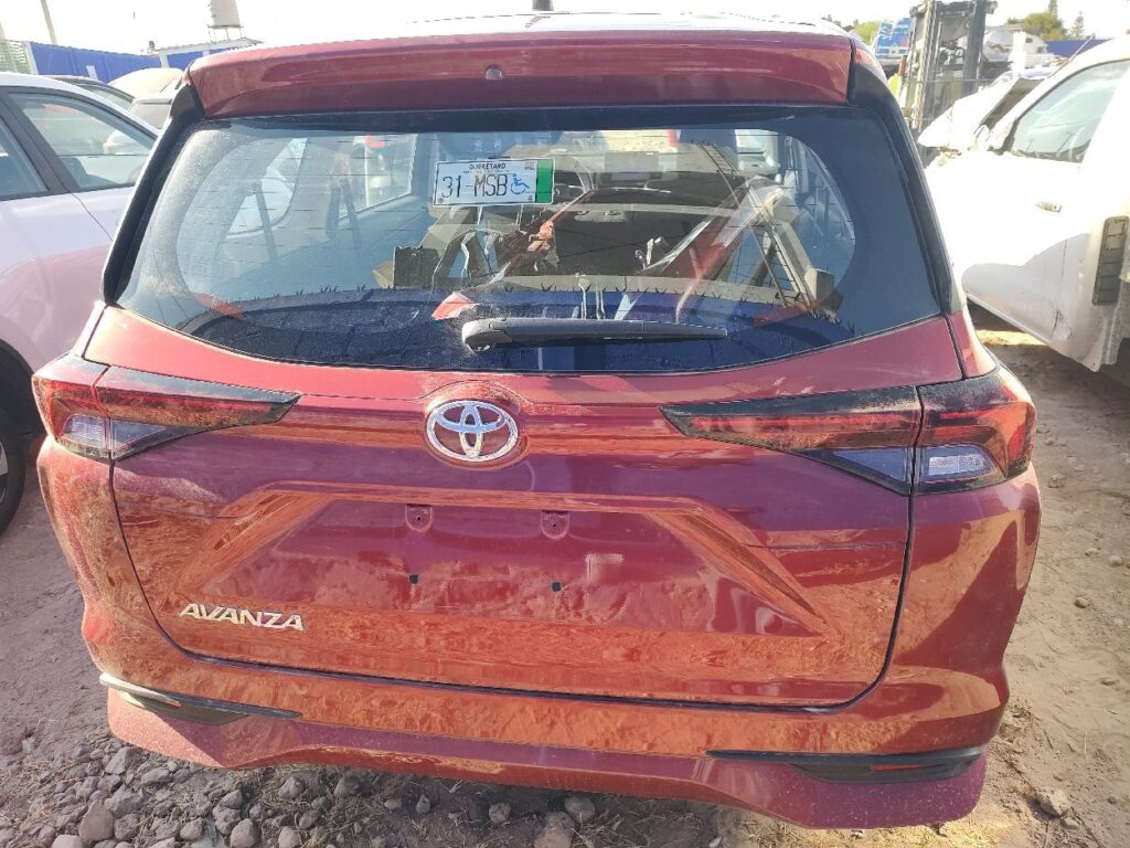No te arriesgues comprando autos en subastas, tienen vicios ocultos y faltantes. Compra de manera directa con nosotros, todas nuestras unidades encienden y ruedan.