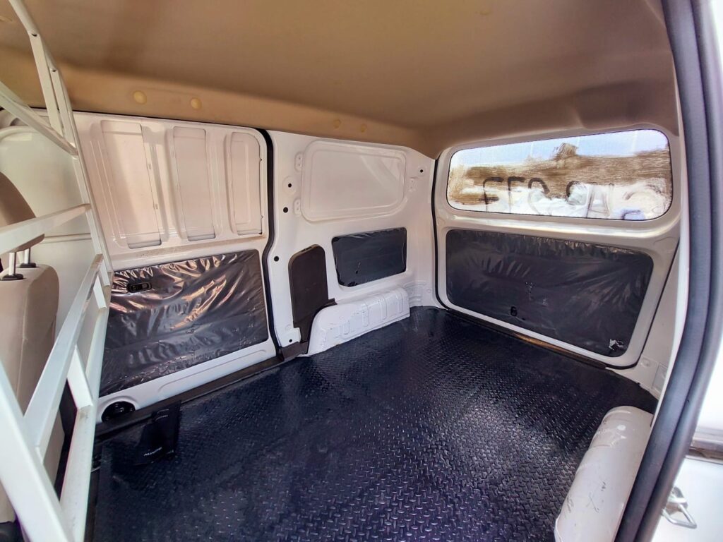 No te arriesgues comprando autos en subastas, tienen vicios ocultos y faltantes. Compra de manera directa con nosotros, todas nuestras unidades encienden y ruedan.