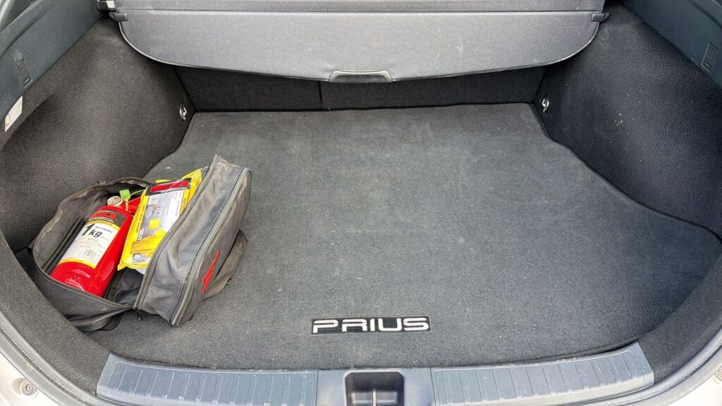 No te arriesgues comprando autos en subastas, tienen vicios ocultos y faltantes. Compra de manera directa con nosotros, todas nuestras unidades encienden y ruedan.