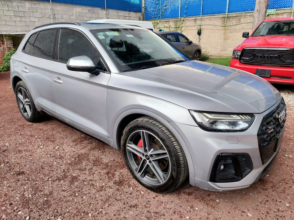 No te arriesgues comprando autos en subastas, tienen vicios ocultos y faltantes. Compra de manera directa con nosotros, todas nuestras unidades encienden y ruedan.