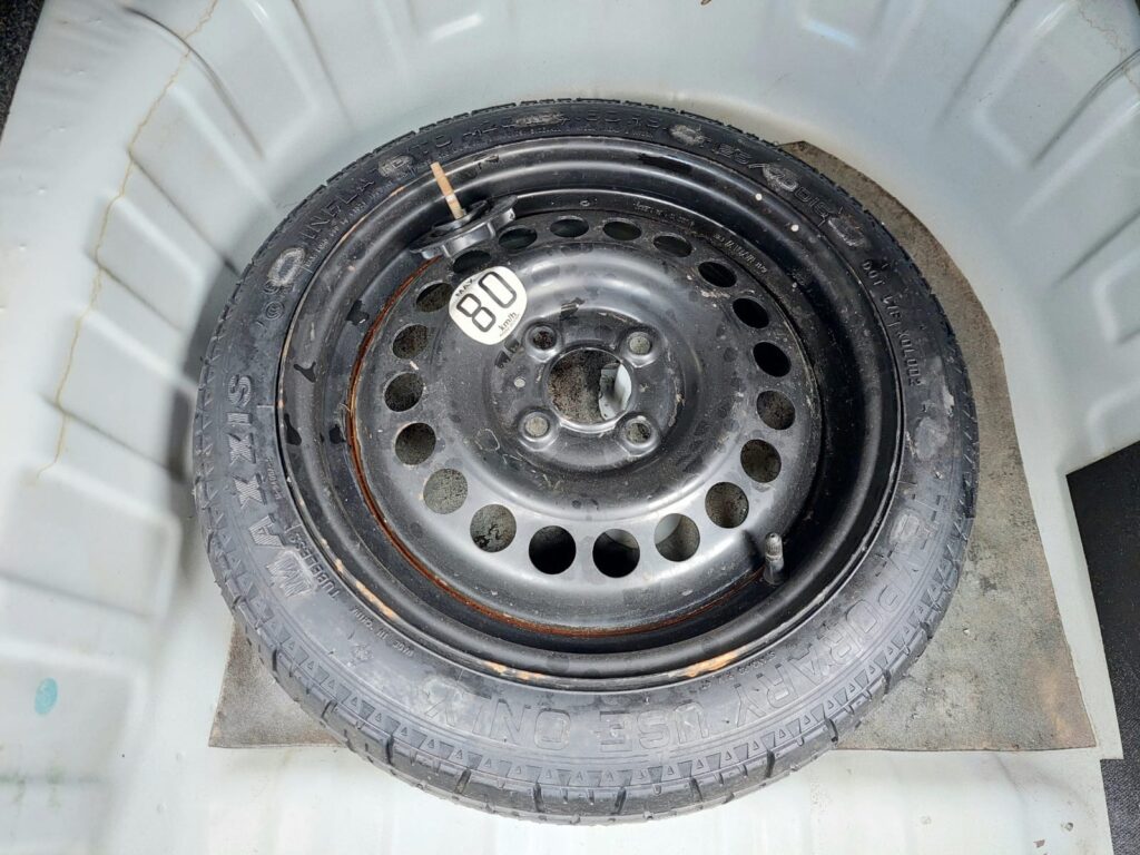 No te arriesgues comprando autos en subastas, tienen vicios ocultos y faltantes. Compra de manera directa con nosotros, todas nuestras unidades encienden y ruedan.