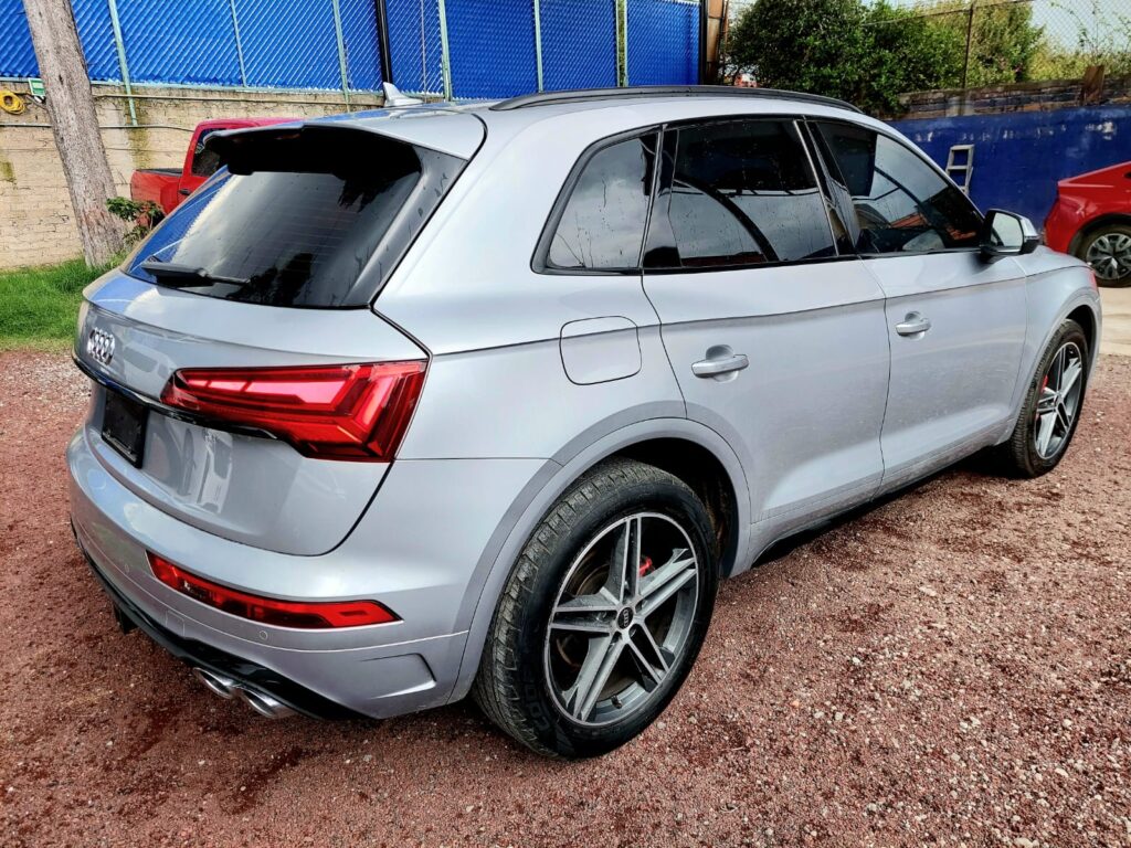 No te arriesgues comprando autos en subastas, tienen vicios ocultos y faltantes. Compra de manera directa con nosotros, todas nuestras unidades encienden y ruedan.