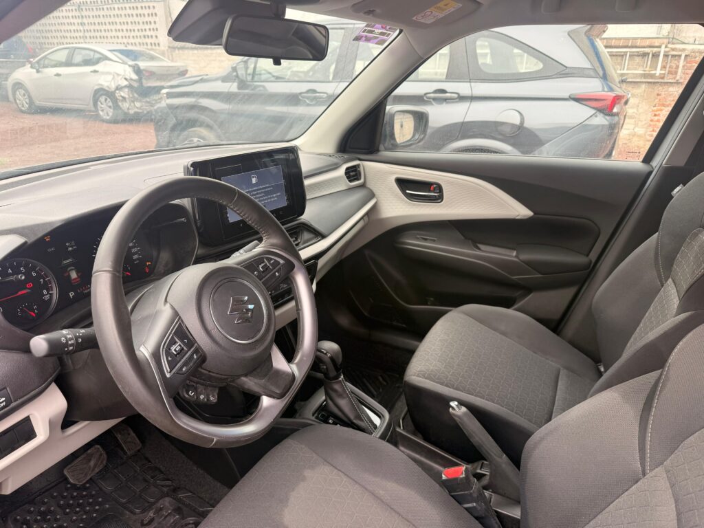 No te arriesgues comprando autos en subastas, tienen vicios ocultos y faltantes. Compra de manera directa con nosotros, todas nuestras unidades encienden y ruedan.