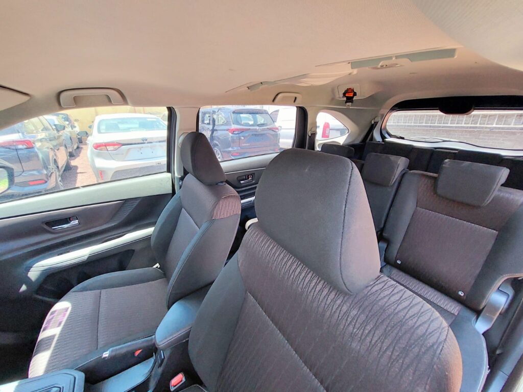 No te arriesgues comprando autos en subastas, tienen vicios ocultos y faltantes. Compra de manera directa con nosotros, todas nuestras unidades encienden y ruedan.