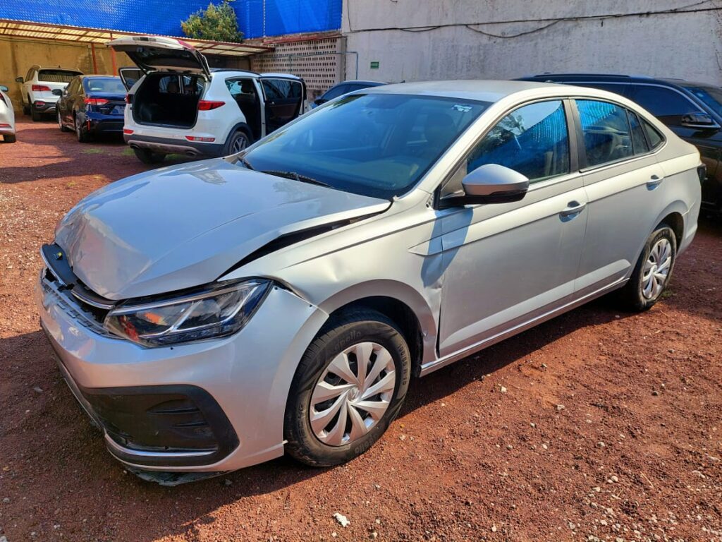 No te arriesgues comprando autos en subastas, tienen vicios ocultos y faltantes. Compra de manera directa con nosotros, todas nuestras unidades encienden y ruedan.