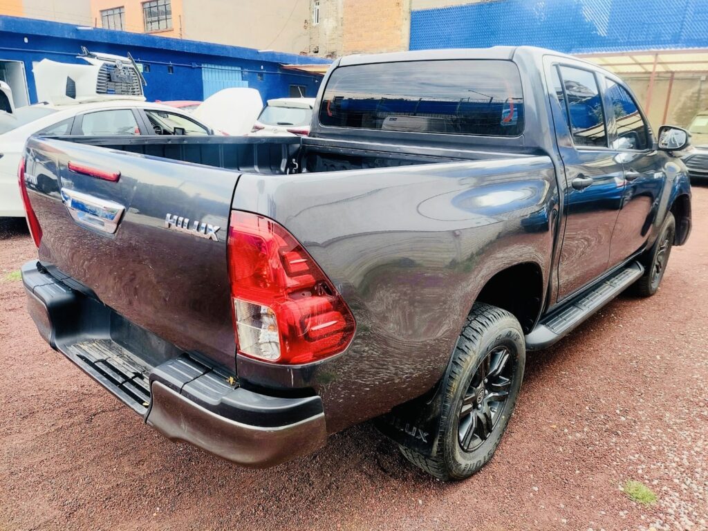 No te arriesgues comprando autos en subastas, tienen vicios ocultos y faltantes. Compra de manera directa con nosotros, todas nuestras unidades encienden y ruedan.