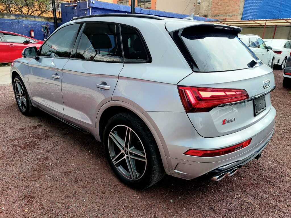 No te arriesgues comprando autos en subastas, tienen vicios ocultos y faltantes. Compra de manera directa con nosotros, todas nuestras unidades encienden y ruedan.