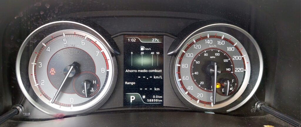 No te arriesgues comprando autos en subastas, tienen vicios ocultos y faltantes. Compra de manera directa con nosotros, todas nuestras unidades encienden y ruedan.