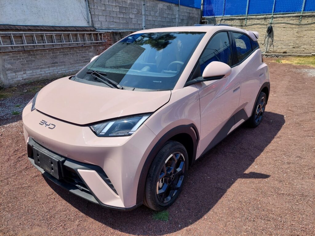 No te arriesgues comprando autos en subastas, tienen vicios ocultos y faltantes. Compra de manera directa con nosotros, todas nuestras unidades encienden y ruedan.