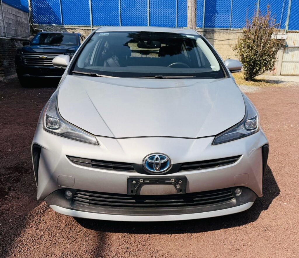 No te arriesgues comprando autos en subastas, tienen vicios ocultos y faltantes. Compra de manera directa con nosotros, todas nuestras unidades encienden y ruedan.