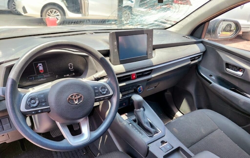 No te arriesgues comprando autos en subastas, tienen vicios ocultos y faltantes. Compra de manera directa con nosotros, todas nuestras unidades encienden y ruedan.