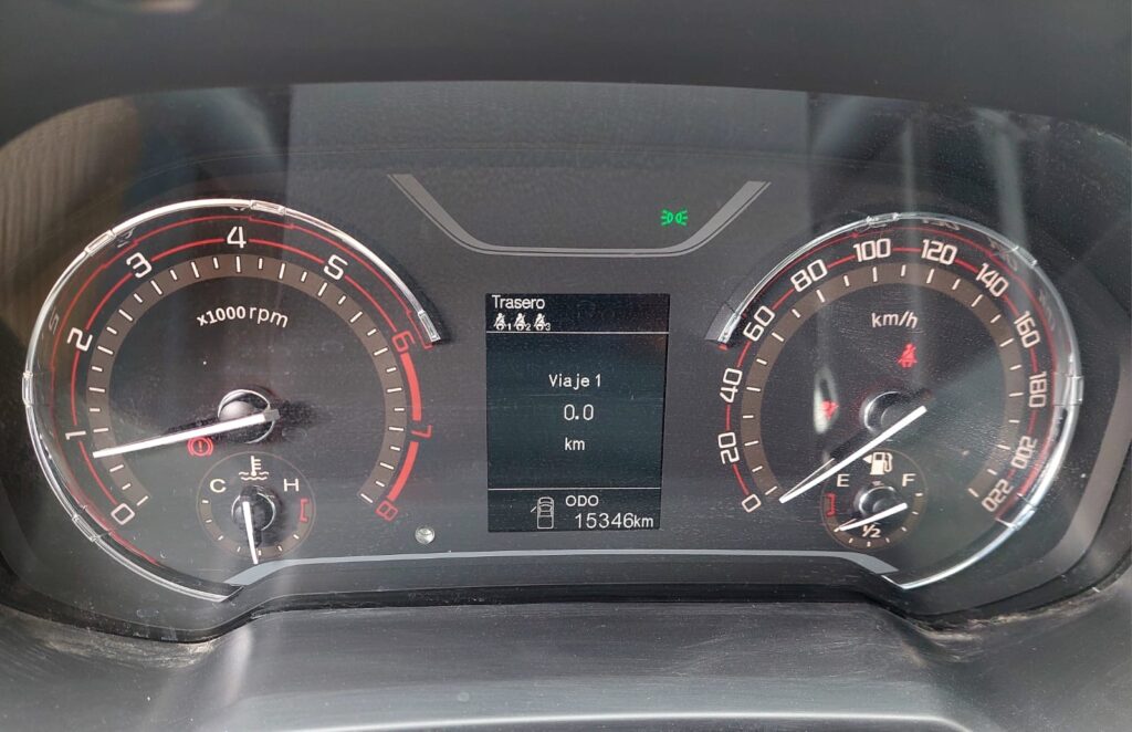 No te arriesgues comprando autos en subastas, tienen vicios ocultos y faltantes. Compra de manera directa con nosotros, todas nuestras unidades encienden y ruedan.