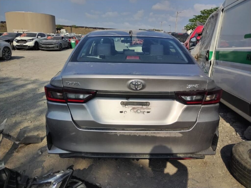 No te arriesgues comprando autos en subastas, tienen vicios ocultos y faltantes. Compra de manera directa con nosotros, todas nuestras unidades encienden y ruedan.