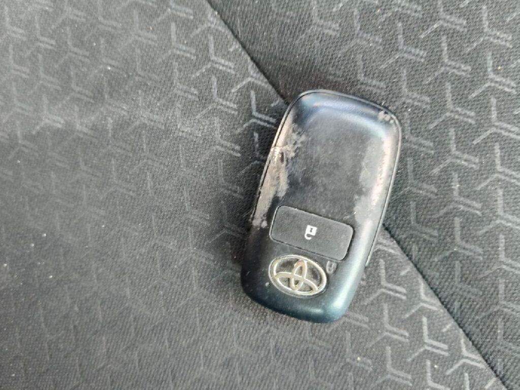 No te arriesgues comprando autos en subastas, tienen vicios ocultos y faltantes. Compra de manera directa con nosotros, todas nuestras unidades encienden y ruedan.