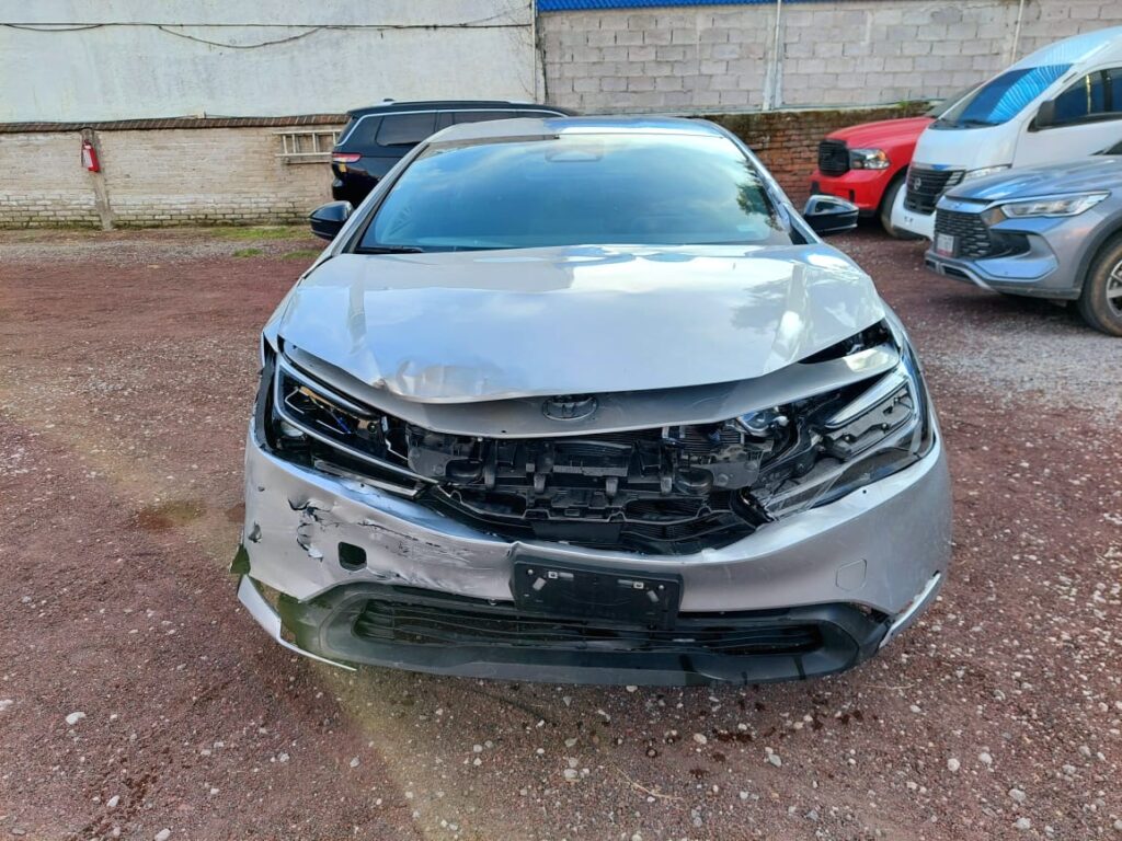 No te arriesgues comprando autos en subastas, tienen vicios ocultos y faltantes. Compra de manera directa con nosotros, todas nuestras unidades encienden y ruedan.