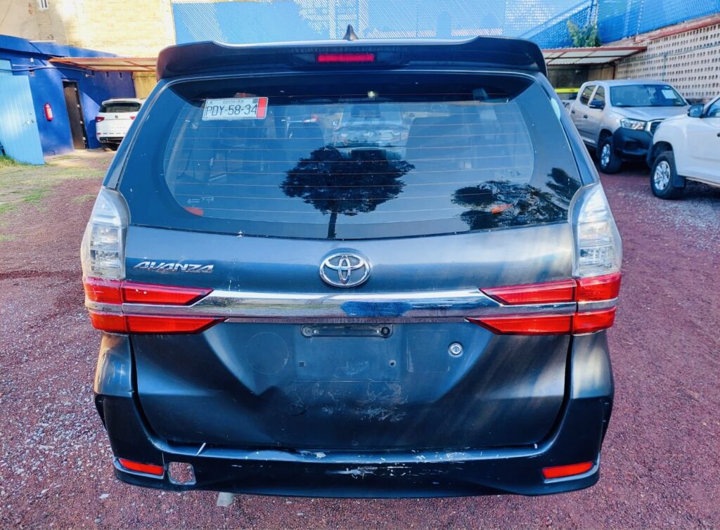 No te arriesgues comprando autos en subastas, tienen vicios ocultos y faltantes. Compra de manera directa con nosotros, todas nuestras unidades encienden y ruedan.