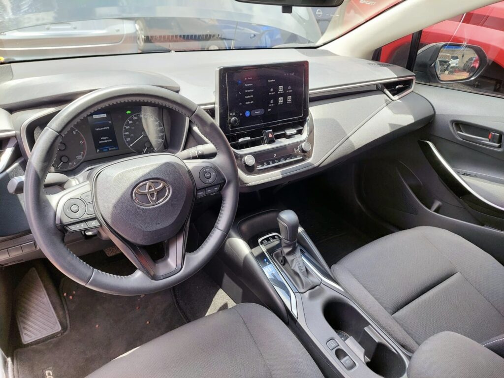 No te arriesgues comprando autos en subastas, tienen vicios ocultos y faltantes. Compra de manera directa con nosotros, todas nuestras unidades encienden y ruedan.