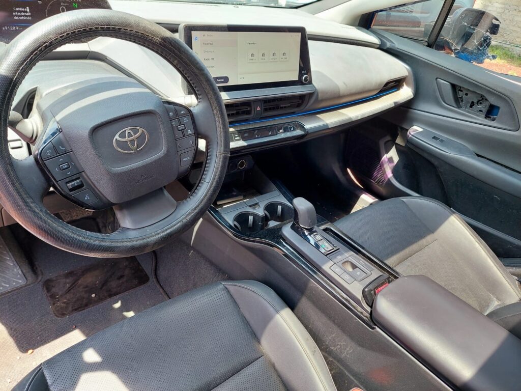 No te arriesgues comprando autos en subastas, tienen vicios ocultos y faltantes. Compra de manera directa con nosotros, todas nuestras unidades encienden y ruedan.