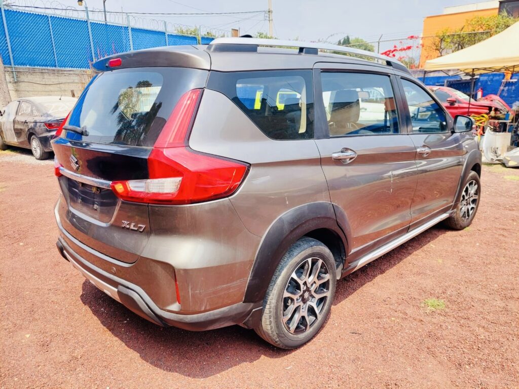 No te arriesgues comprando autos en subastas, tienen vicios ocultos y faltantes. Compra de manera directa con nosotros, todas nuestras unidades encienden y ruedan.