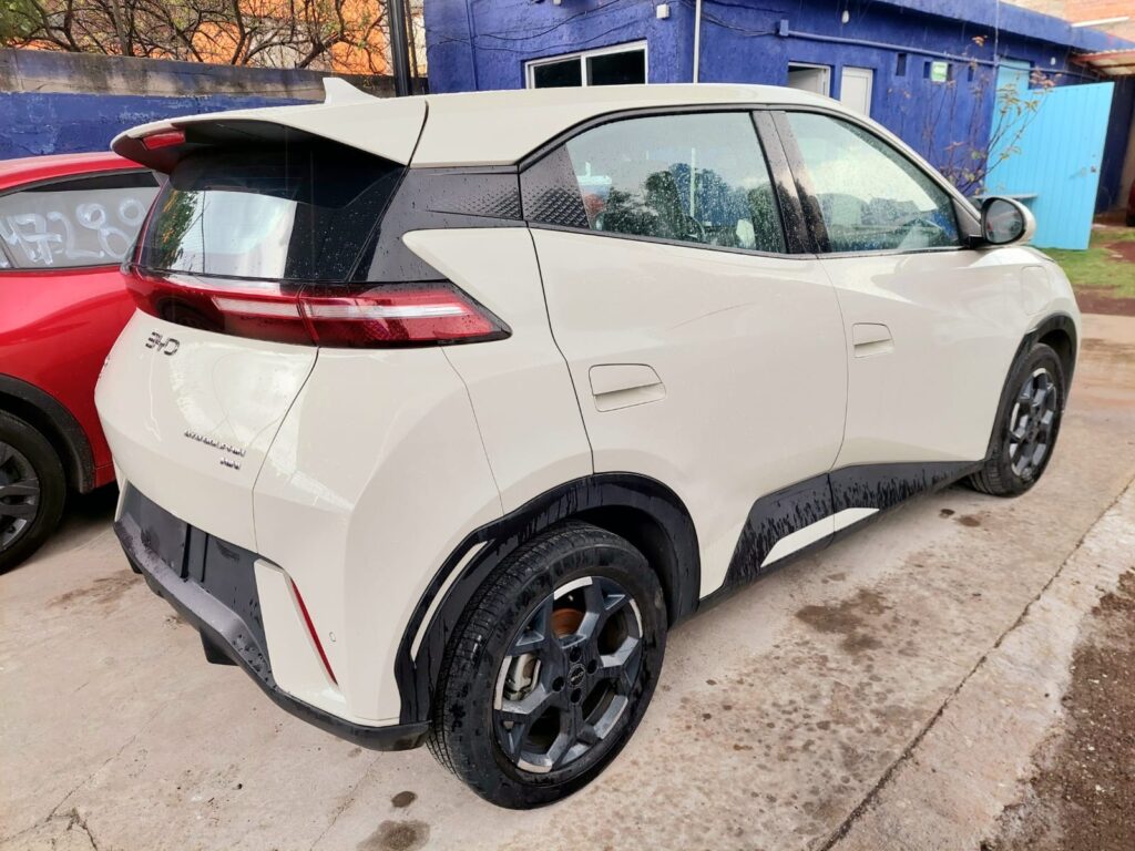 No te arriesgues comprando autos en subastas, tienen vicios ocultos y faltantes. Compra de manera directa con nosotros, todas nuestras unidades encienden y ruedan.