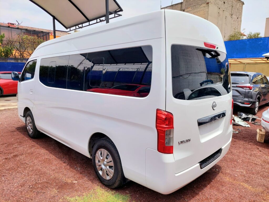 No te arriesgues comprando autos en subastas, tienen vicios ocultos y faltantes. Compra de manera directa con nosotros, todas nuestras unidades encienden y ruedan.