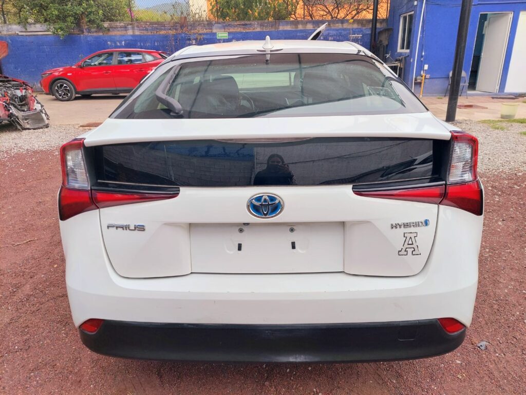 No te arriesgues comprando autos en subastas, tienen vicios ocultos y faltantes. Compra de manera directa con nosotros, todas nuestras unidades encienden y ruedan.