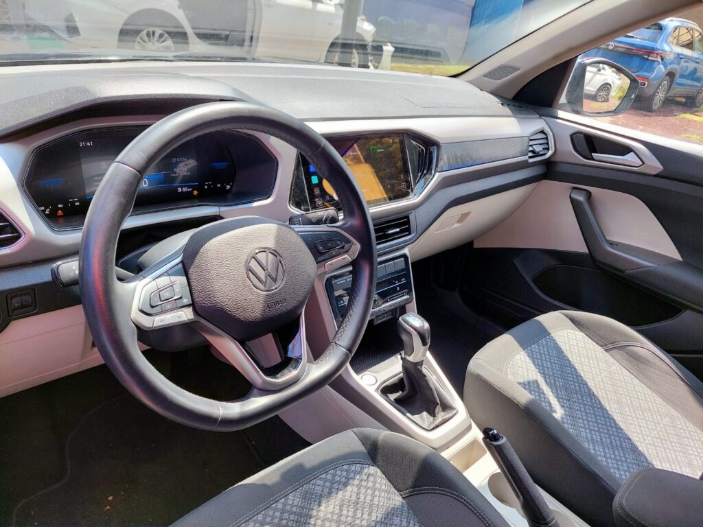 No te arriesgues comprando autos en subastas, tienen vicios ocultos y faltantes. Compra de manera directa con nosotros, todas nuestras unidades encienden y ruedan.