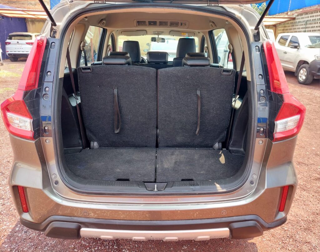 No te arriesgues comprando autos en subastas, tienen vicios ocultos y faltantes. Compra de manera directa con nosotros, todas nuestras unidades encienden y ruedan.