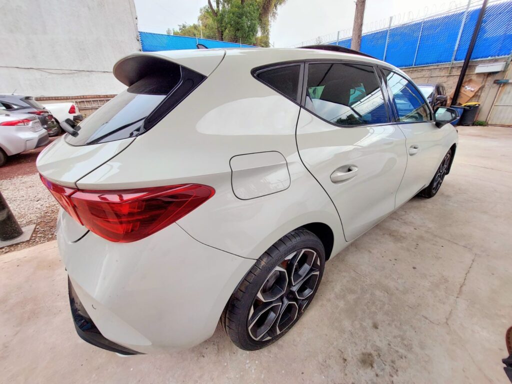 No te arriesgues comprando autos en subastas, tienen vicios ocultos y faltantes. Compra de manera directa con nosotros, todas nuestras unidades encienden y ruedan.