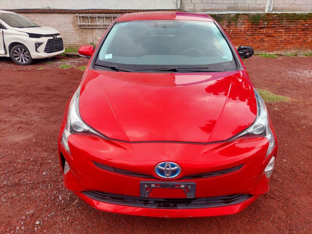 No te arriesgues comprando autos en subastas, tienen vicios ocultos y faltantes. Compra de manera directa con nosotros, todas nuestras unidades encienden y ruedan.