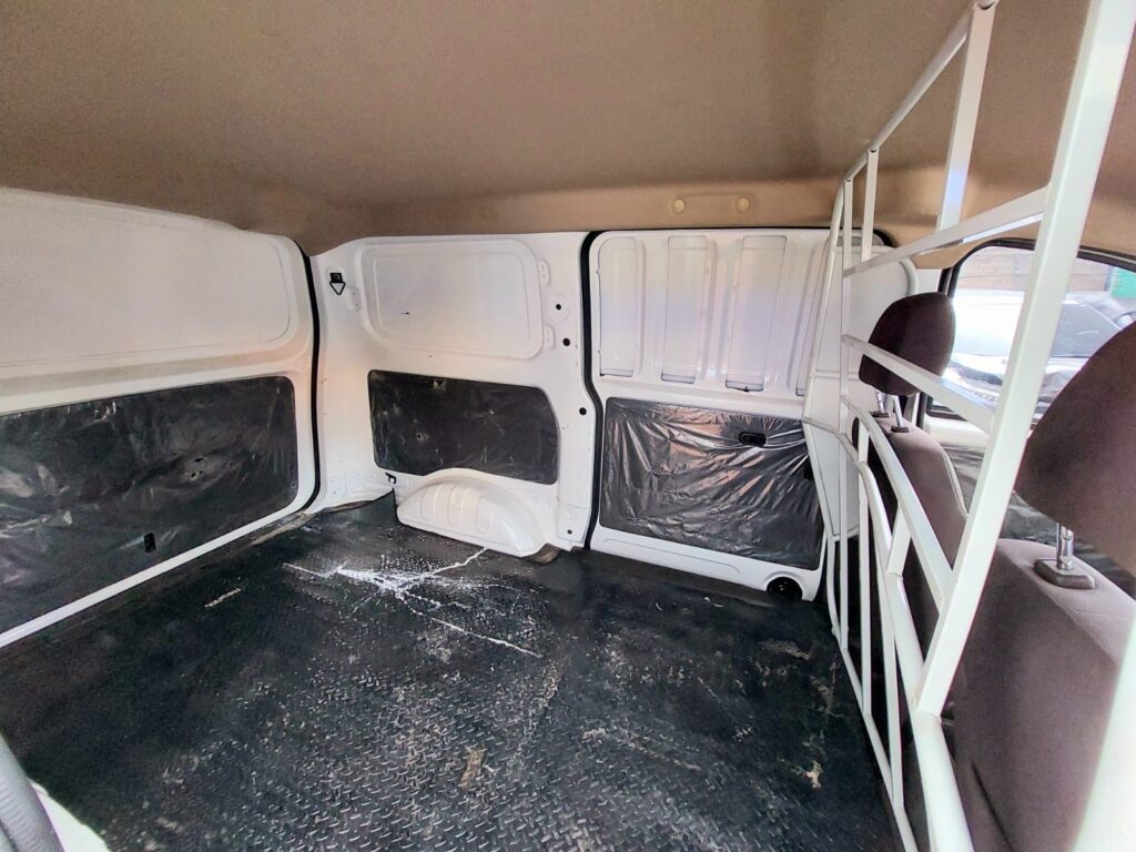 No te arriesgues comprando autos en subastas, tienen vicios ocultos y faltantes. Compra de manera directa con nosotros, todas nuestras unidades encienden y ruedan.