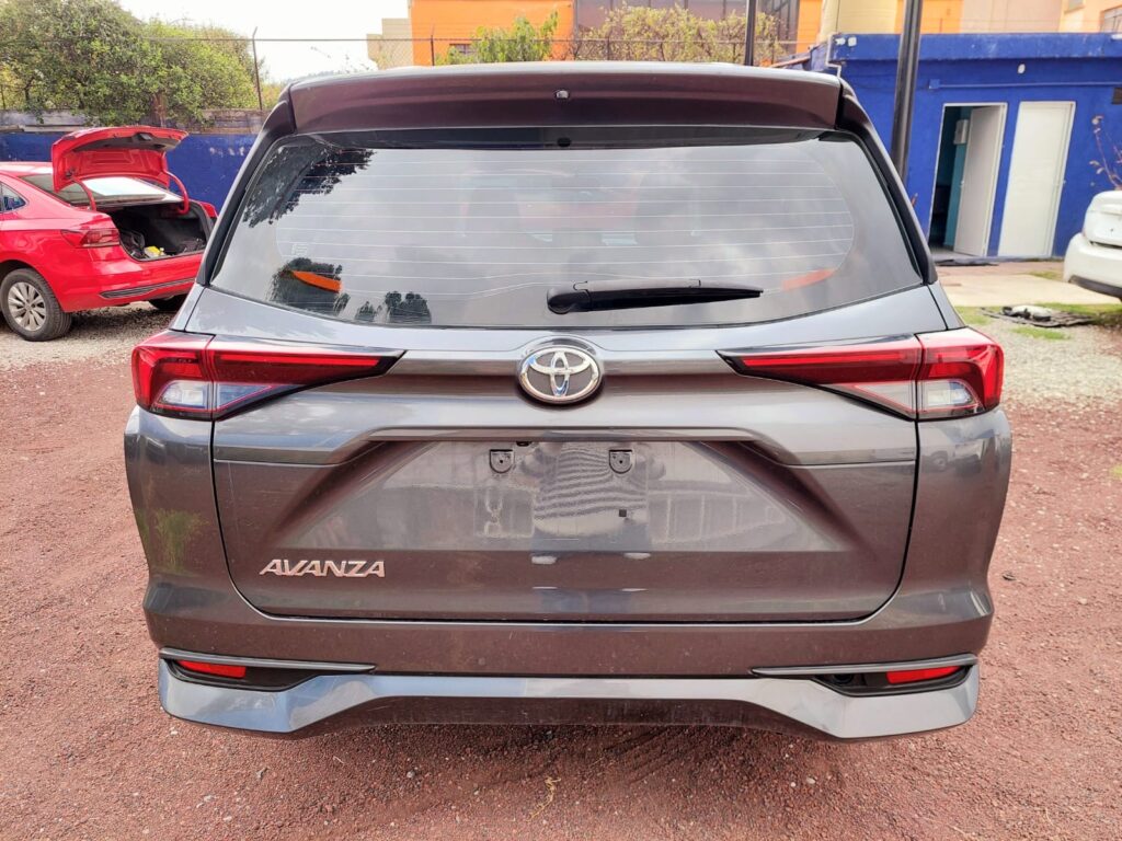 No te arriesgues comprando autos en subastas, tienen vicios ocultos y faltantes. Compra de manera directa con nosotros, todas nuestras unidades encienden y ruedan.