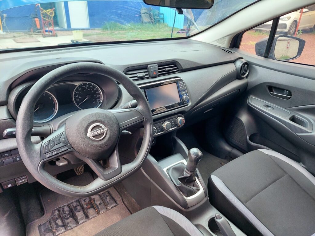 No te arriesgues comprando autos en subastas, tienen vicios ocultos y faltantes. Compra de manera directa con nosotros, todas nuestras unidades encienden y ruedan.