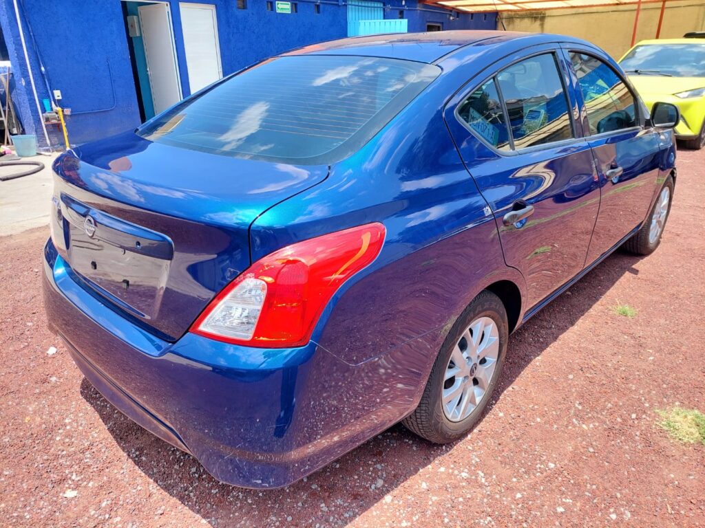 No te arriesgues comprando autos en subastas, tienen vicios ocultos y faltantes. Compra de manera directa con nosotros, todas nuestras unidades encienden y ruedan.