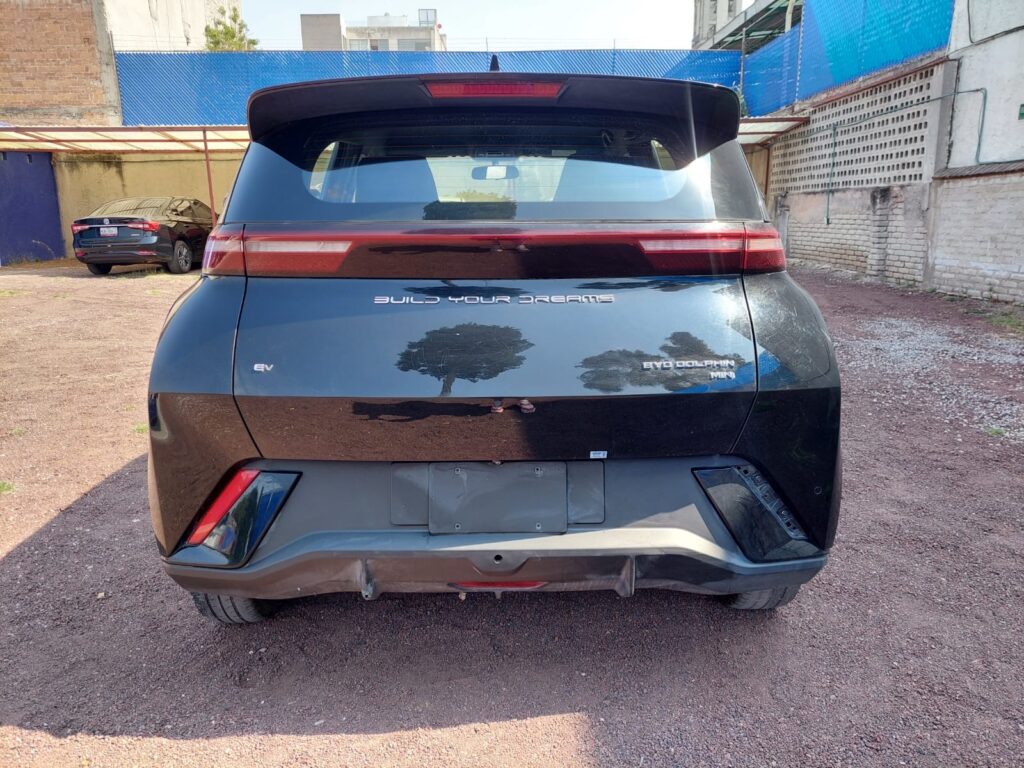 No te arriesgues comprando autos en subastas, tienen vicios ocultos y faltantes. Compra de manera directa con nosotros, todas nuestras unidades encienden y ruedan.